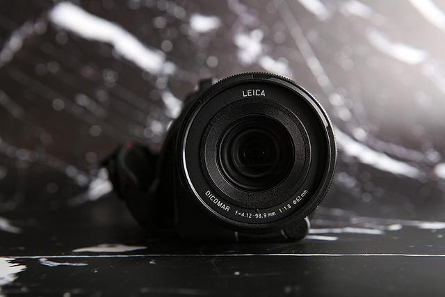 松下各型号摄像机对比（业界最轻小4K60p摄像机）(4)