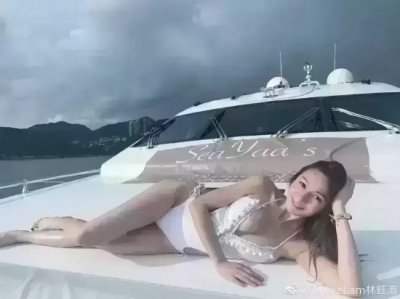 ​港姐冠军林钰洧生活照写真，丰满的身材尽显无遗