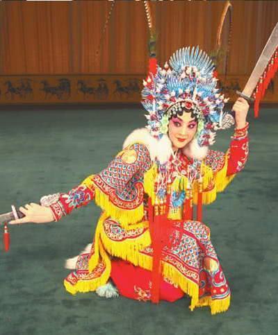 王艳个人资料写真作品