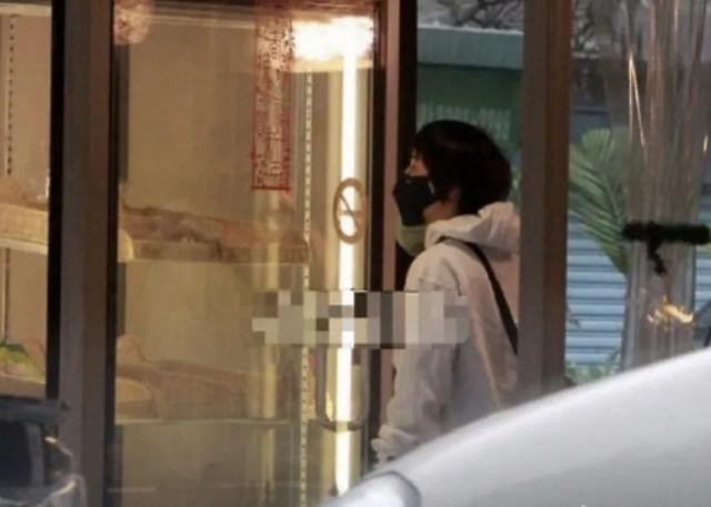 阿信女友是蛋蛋吗(45岁阿信被助理表妹拿下了)