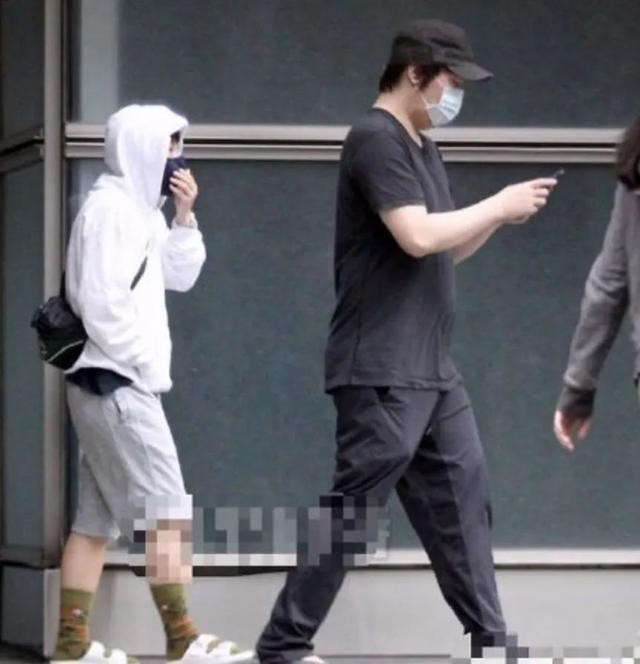 阿信女友是蛋蛋吗(45岁阿信被助理表妹拿下了)