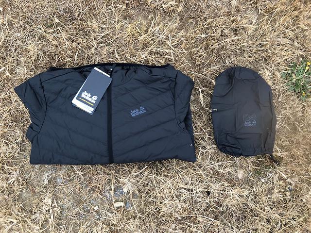 狼爪羽绒服哪个品牌好（冬季保暖大杀器）(17)