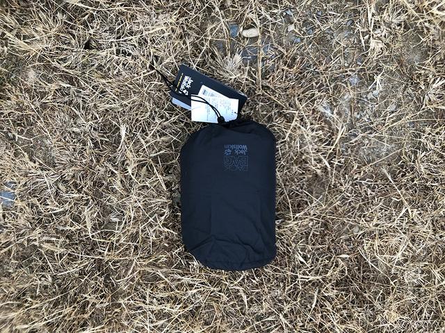 狼爪羽绒服哪个品牌好（冬季保暖大杀器）(18)