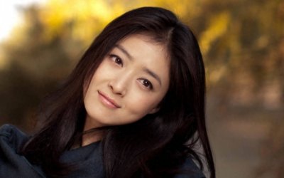 ​蒋欣新恋情曝光？娱乐圈再掀情感巨浪，粉丝热议不断！