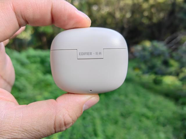 漫步者无线蓝牙耳机评测推荐 怎样买蓝牙耳机才能不翻车(11)