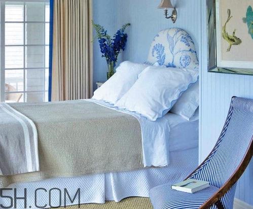 雾霾蓝是什么颜色？雾霾蓝搭什么颜色