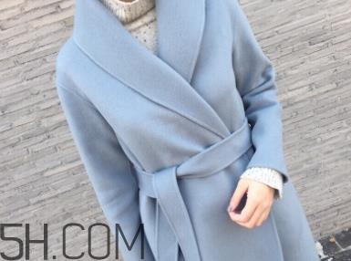 雾霾蓝是什么颜色？雾霾蓝搭什么颜色