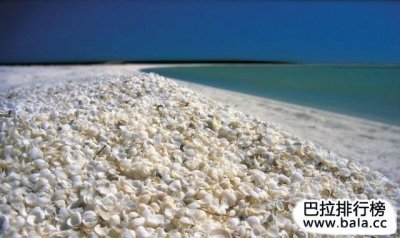 世界上最浪漫迷人的十大海滩排行榜