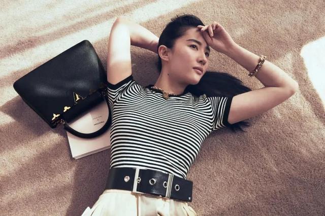 宋承宪刘亦菲近况如何（无修图照引网友热议）(5)