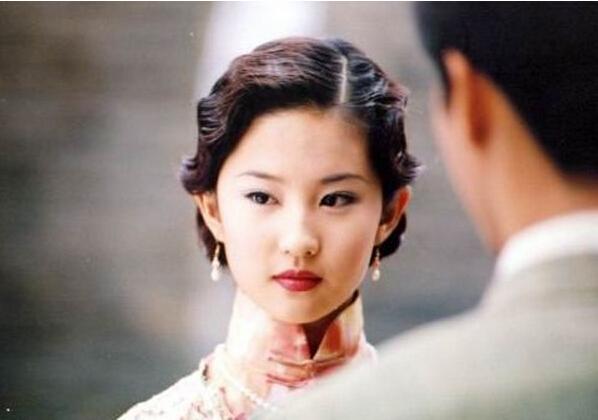 宋承宪刘亦菲近况如何（无修图照引网友热议）(29)