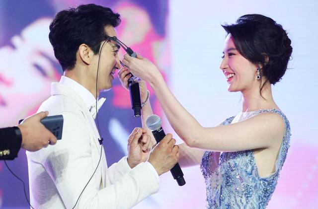 宋承宪刘亦菲近况如何（无修图照引网友热议）(52)