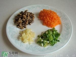 一斤糯米可以做多少个糯米丸子？一斤糯米可以做多少糯米圆子？