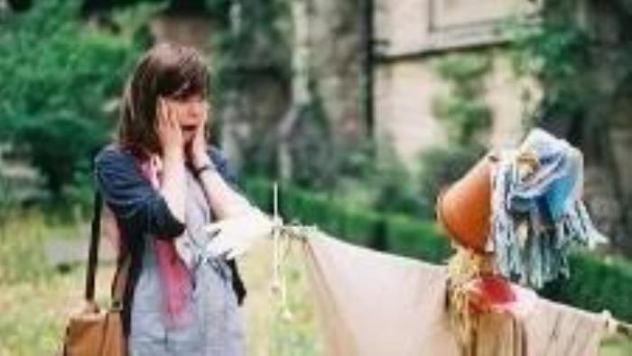 妻子离婚不离家怎么办（女人为什么选择离婚不离家）