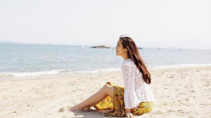 妻子离婚不离家怎么办（女人为什么选择离婚不离家）