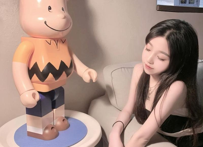 予人玫瑰手有余香是什么意思（赠人玫瑰手有余香是谁说的）