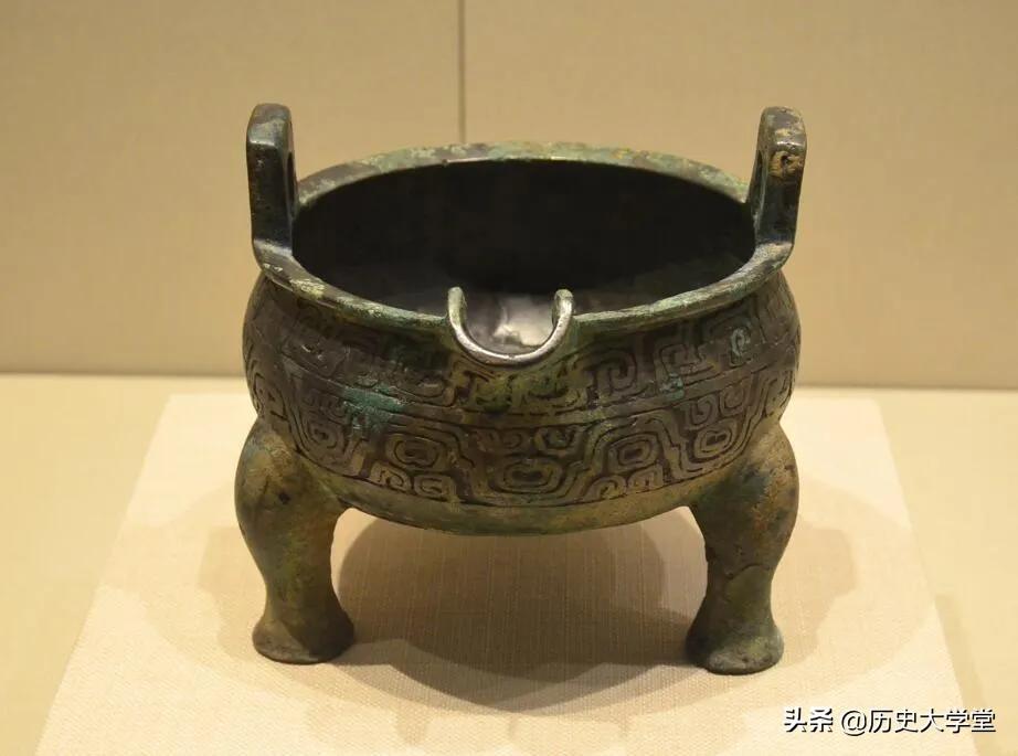 鼎在中国传统文化中的意义及发展历程(鼎的最初用途是什么)