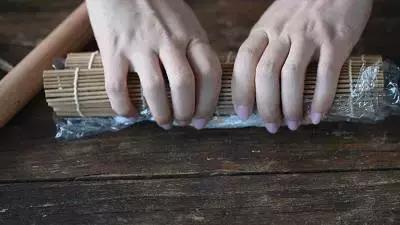 手把手教你做粢饭团的做法，好吃到极点！