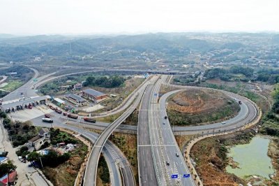 ​专家：长株潭不追求“行政一体化”或更有优势