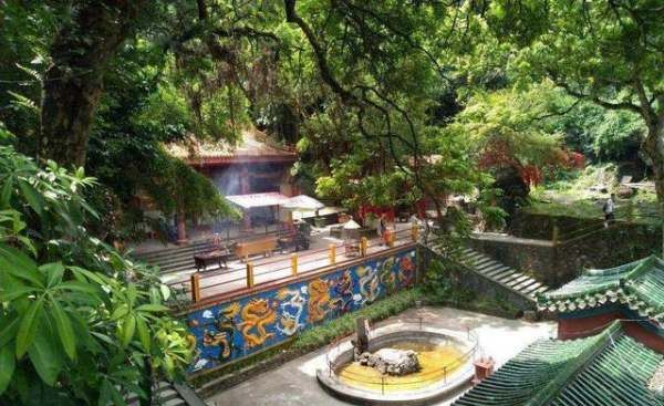 六峰山在什么地方,《隐秘的角落》六峰山在哪里图5