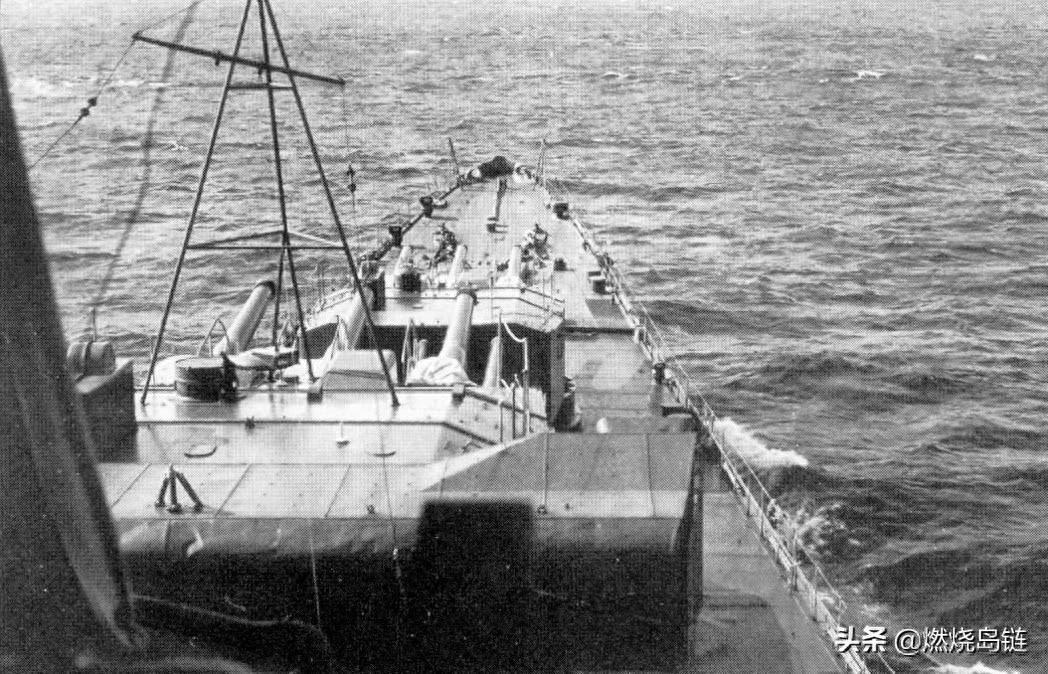 被称为“惊人的违约舰”的旧日本海军“最上”级重巡洋舰