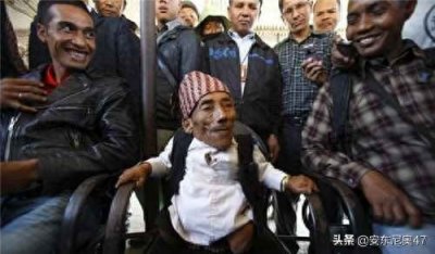 世界上最矮的人是谁