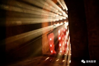 信仰的崇高——10部宗教题材的电影推荐