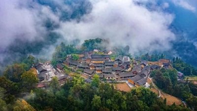 从穷村到旅游明星,十八洞村的逆袭历程让人想不到!