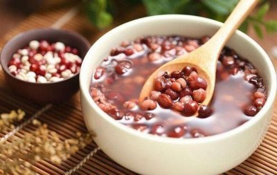 《舌尖3》一些细节遭网友吐槽,广西养生专家点出关键