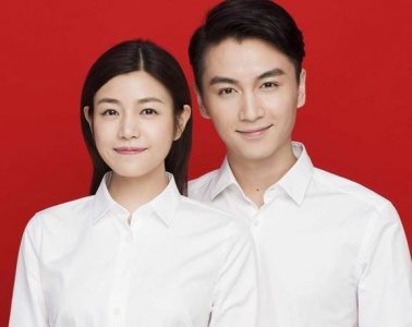 明星结婚证件照,邓超、陈小春谁的更出挑?
