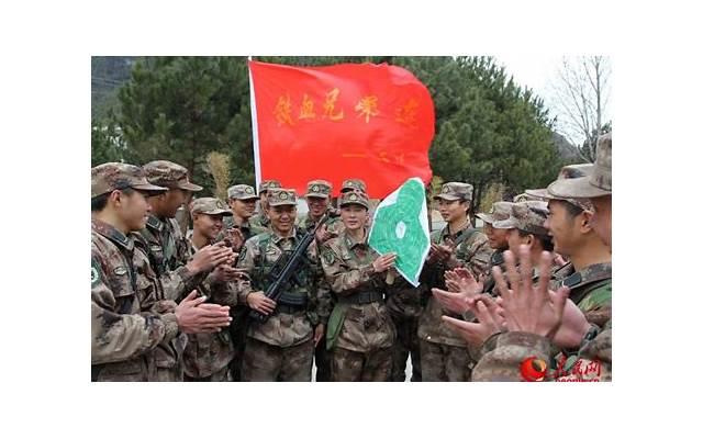 小龙虾头部不能吃有“屎”？夜市老板：简直就是糟蹋食物，可惜了