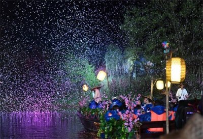 ​《桃花源记》隐喻的残忍真相，表面写人间乐园，实则藏人间惨剧