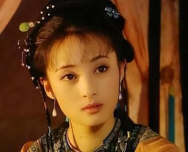 “清纯玉女”蒋勤勤的混乱情史，除了吴越，她还插足过谁的家庭