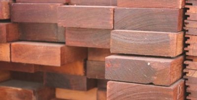 ​菠萝格是什么档次的木材？