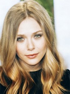 ​为艺术献身的绝美女星——漫威猩红女巫伊丽莎白奥尔森