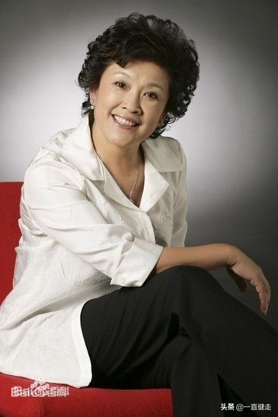 家庭伦理剧——《大地情深》