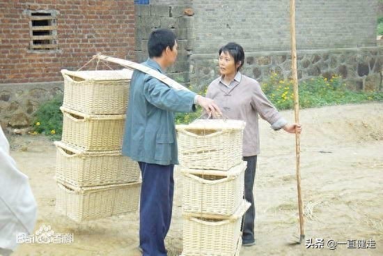 家庭伦理剧——《大地情深》