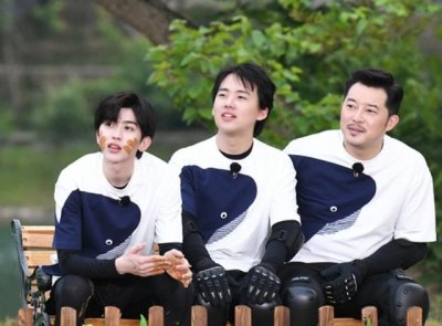 ​他是《跑男》最帅导演，曾追求过迪丽热巴？生活照还撞脸鹿晗