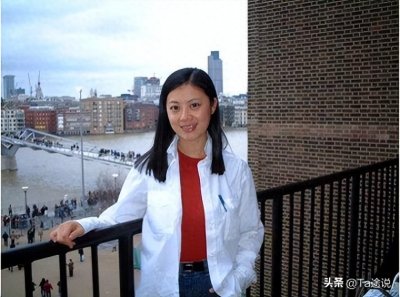 ​姜丰为嫁英国高管，改国籍辞职央视，离婚后带儿女回国，如今怎样