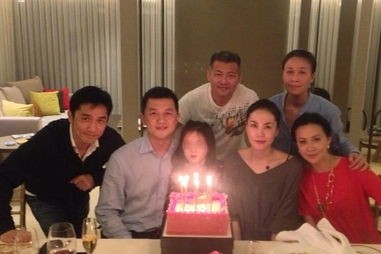 49岁歌坛天后那英的老公孟桐近照