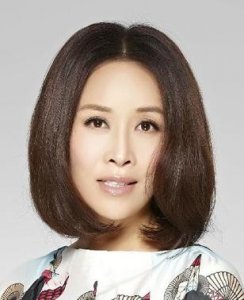 49岁歌坛天后那英的老公孟桐近照