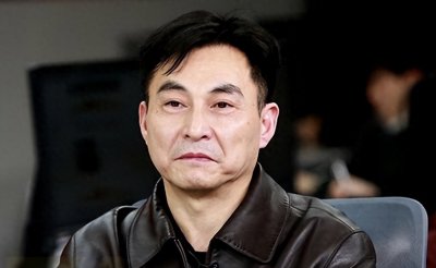 ​著名演员杨俊勇：丧父丧母又丧妻，57岁悲惨去世，留下儿子一人