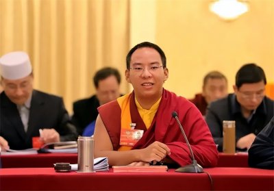 揭秘：十一世班禅的一天