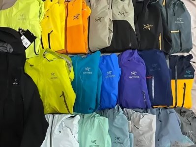 ​中年男人有三宝！网友：始祖鸟又是什么梗？