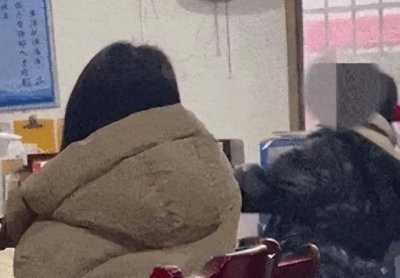 ​校长就地免职！侮辱殴打学生的女教师会受什么样的处罚？