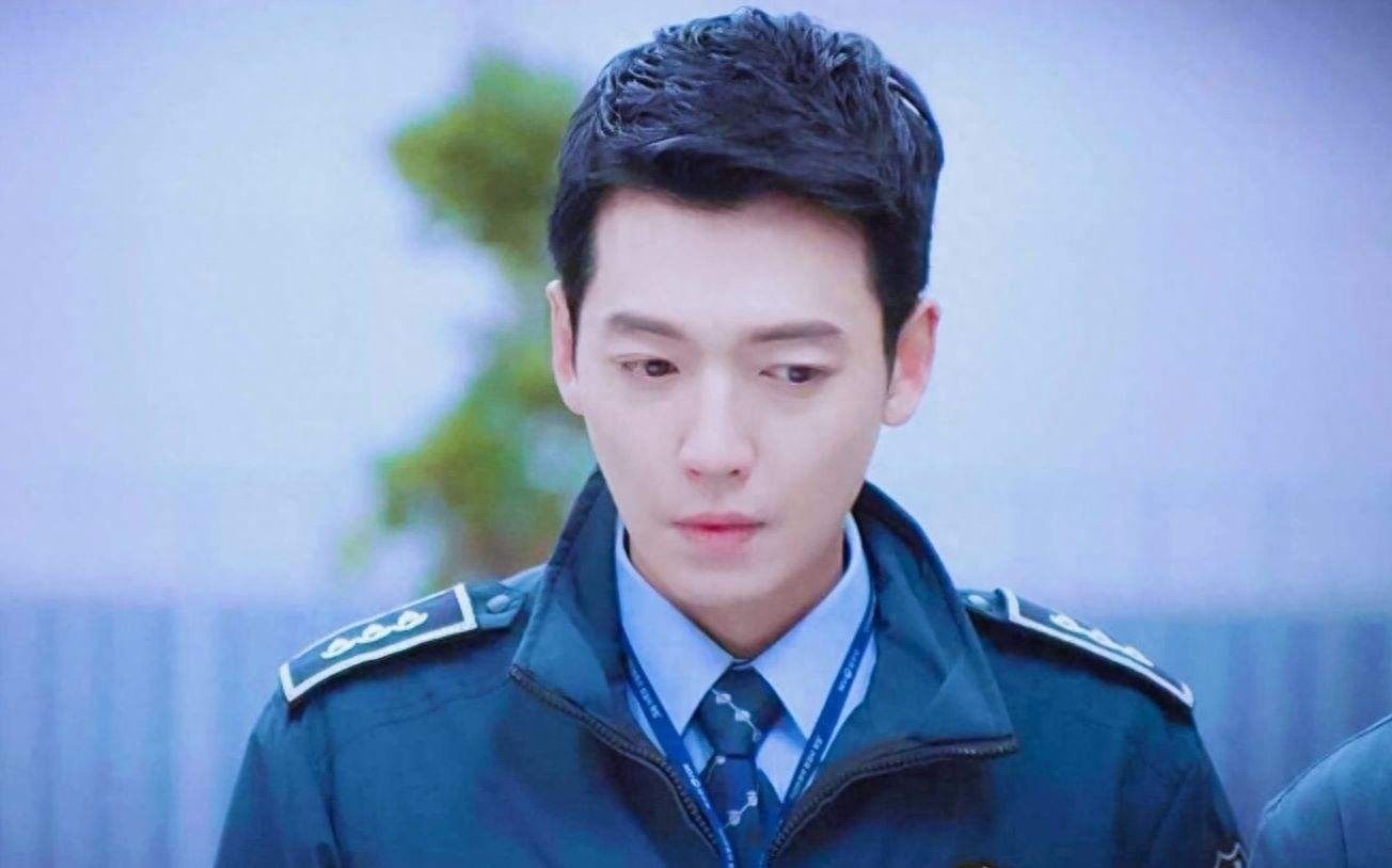 郑敬淏:韩国的宝藏男演员,可盐可甜可沙雕