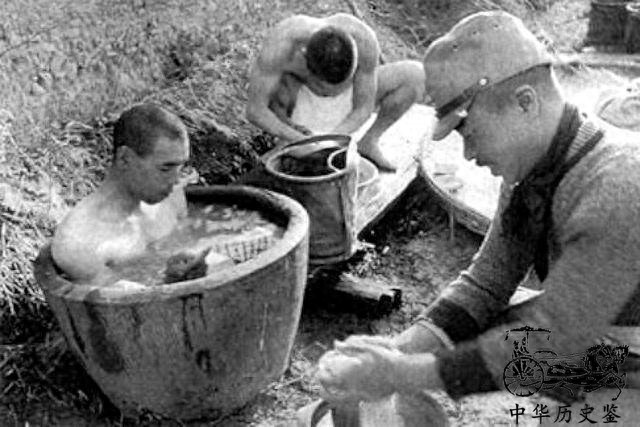 不要再被抗日神剧骗了,这才是真正的日本鬼子,强壮凶悍又残忍