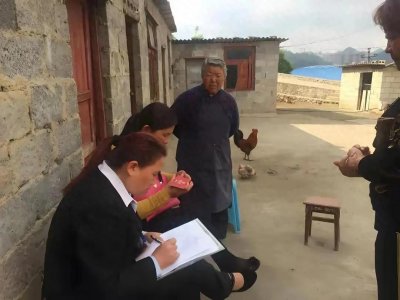 ​低保户每月能领多少钱？揭秘低保政策背后的秘密