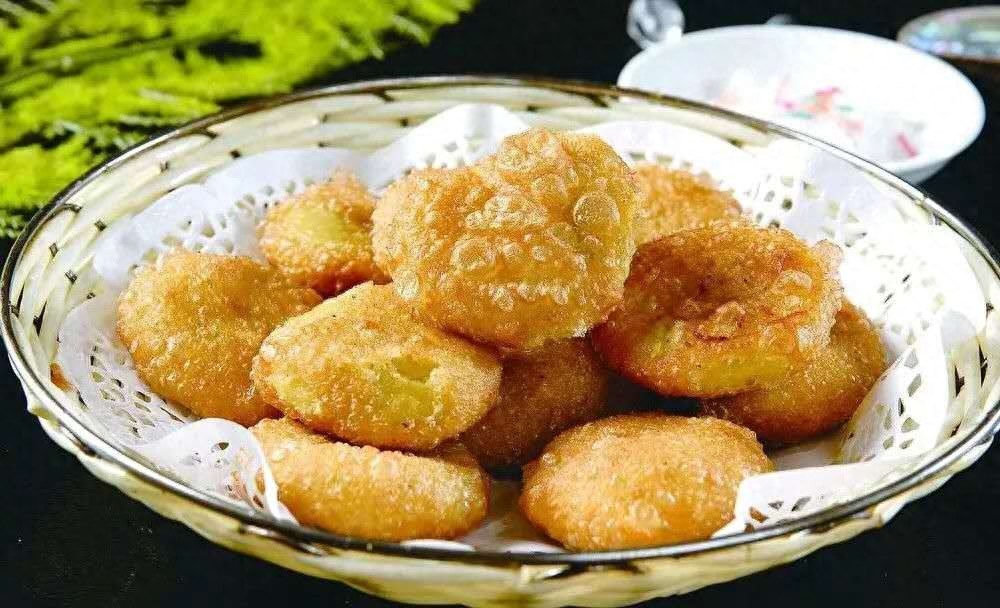 延安十大特色美食。延安不光美食好吃，还是红色革命圣地