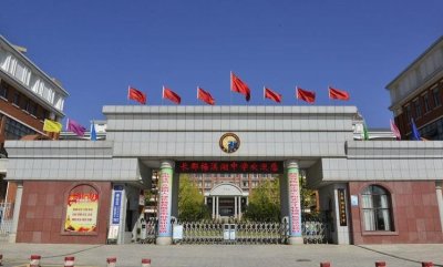 ​长沙市十大高中排行榜，长郡中学位居第一