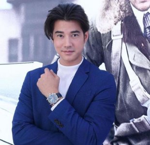 32岁“阿亮学长”近照油腻成大叔,撞脸金城武,女主冻龄似少女